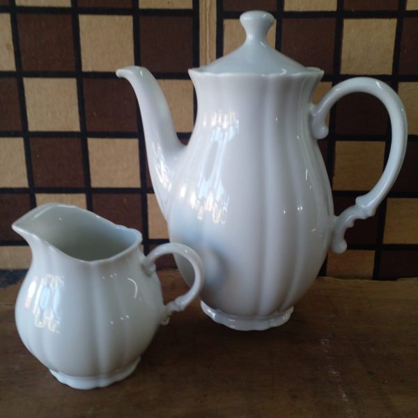 Set Florencia de Porcelana Chilena Acanalada