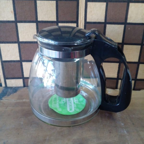 WhatsApp Image 2025-07-11 at 10.44.07 Tetera de Vidrio con Infusor de Acero Inoxidable y Diseño Moderno